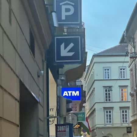 Wonder Deer Luxury Apartment At The Opera Self Check-In Budapest Extérieur photo