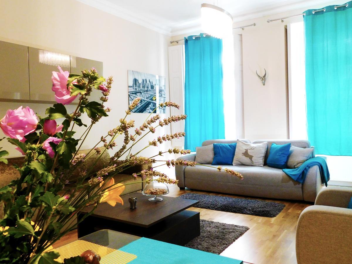 Wonder Deer Luxury Apartment At The Opera Self Check-In Budapest Extérieur photo