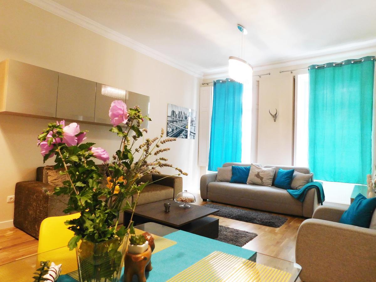 Wonder Deer Luxury Apartment At The Opera Self Check-In Budapest Extérieur photo